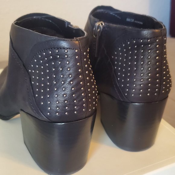 1.  State “Jelin” Leather Ankle Boots - Picture 6 of 10